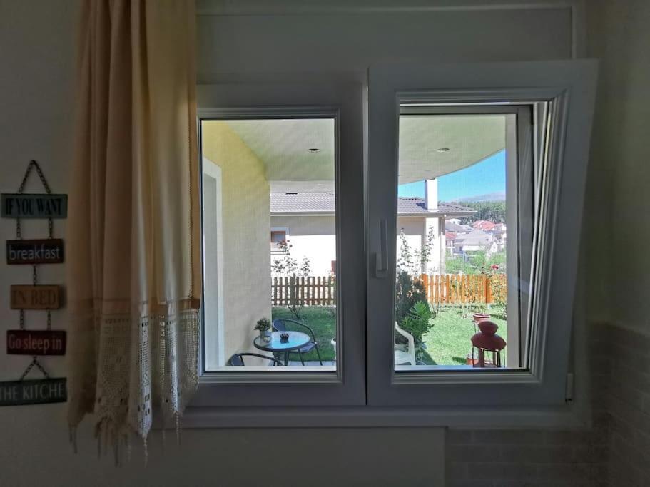 Lily'S Apartment Ioannina Exterior foto